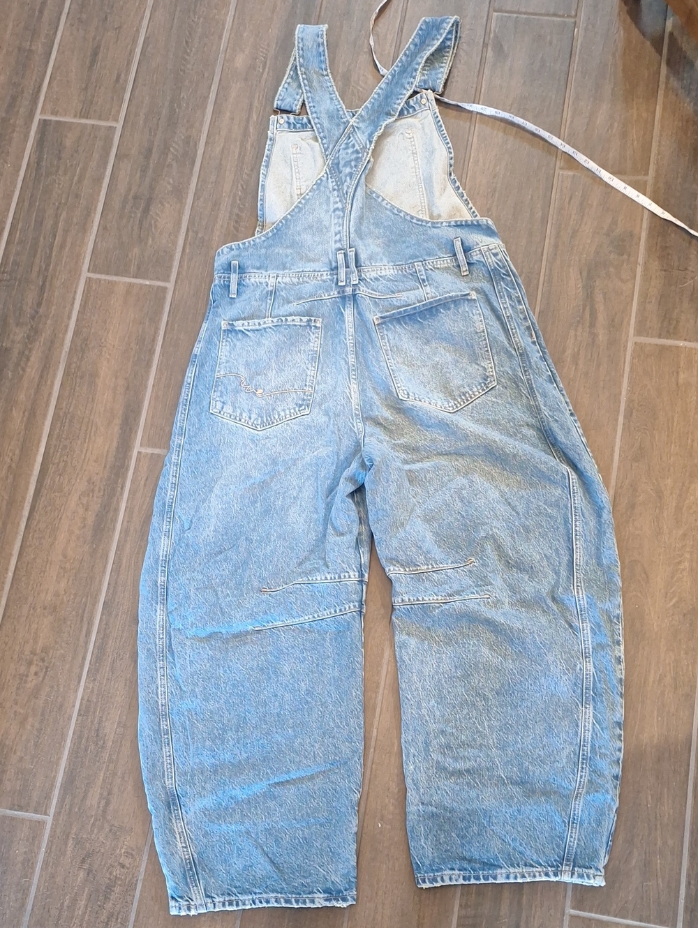 Free People Good Luck Barrel Leg Overalls Blue Cotton Denim XL Farm - Picture 11 of 13